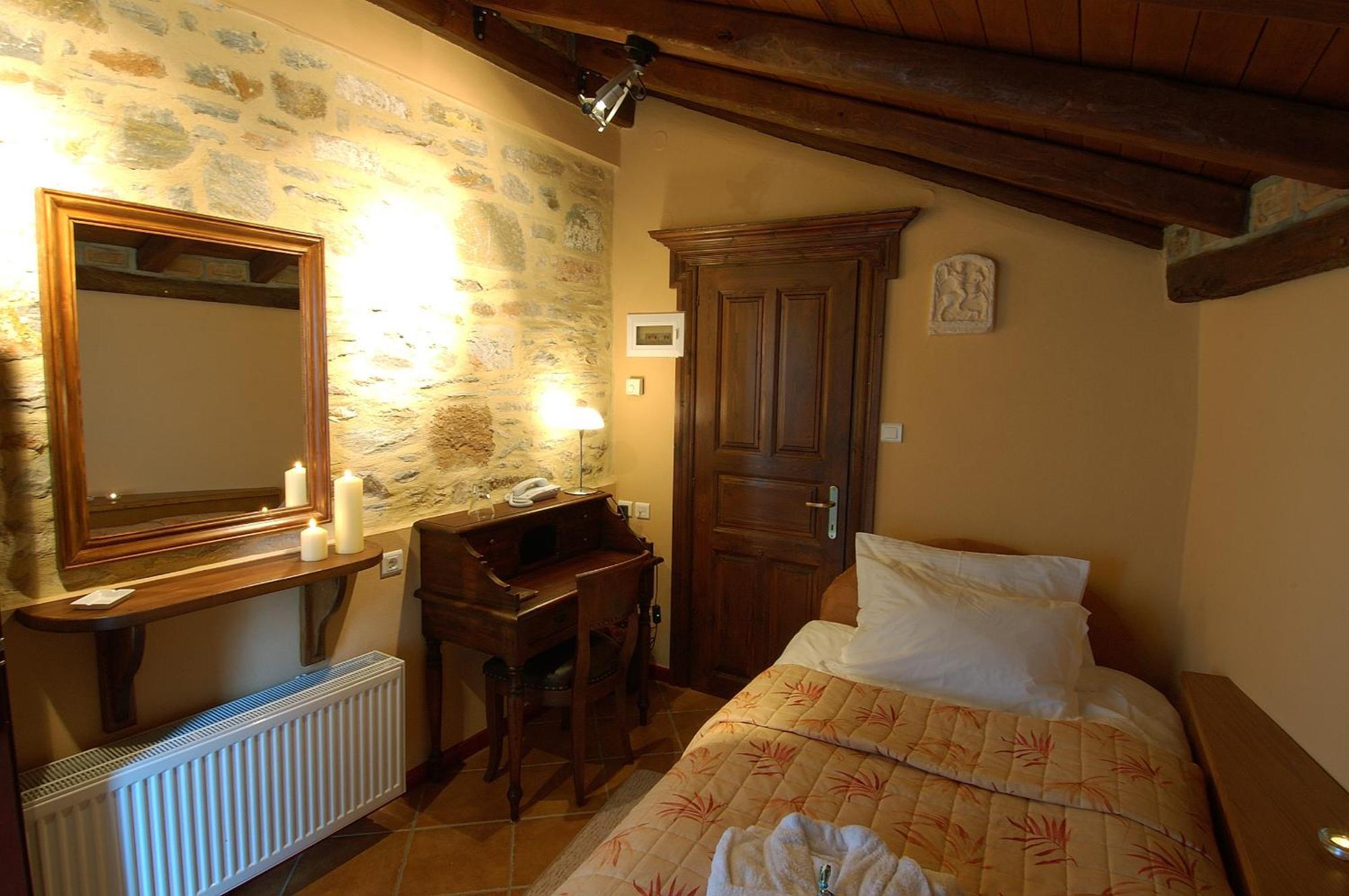 Anovolios Boutique Hotel Agios Georgios Nileias Bagian luar foto